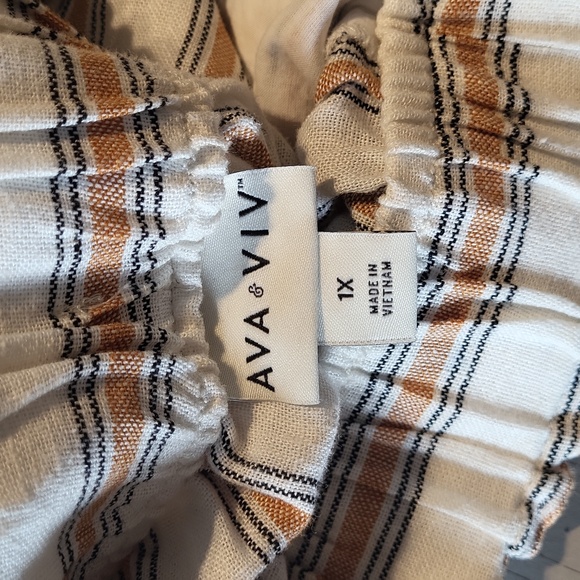 AVA & VIV WOMEN'S STRIPE SHORTS. X1 / NWOT - Picture 5 of 6
